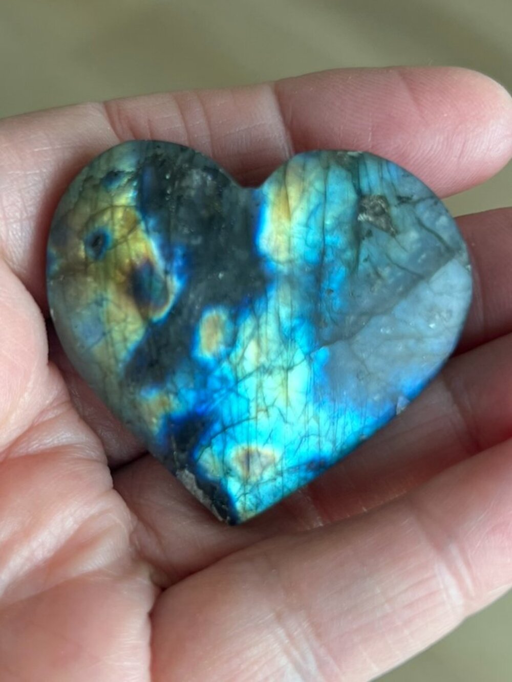 Labradorite Heart - Picture 8 of 12